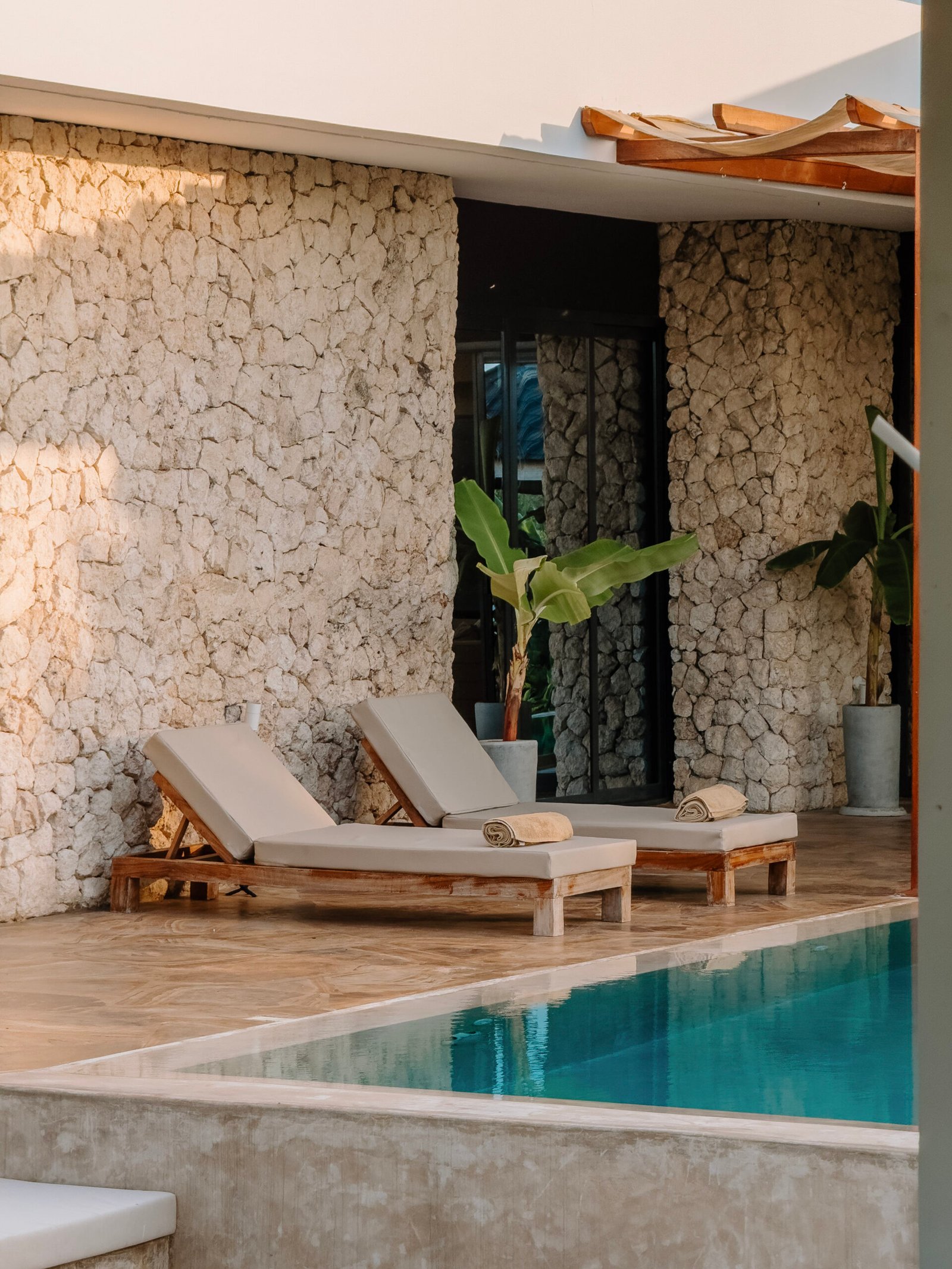 Kilima Villas Pool Terrace